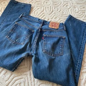 VINTAGE LEVIS🌼501